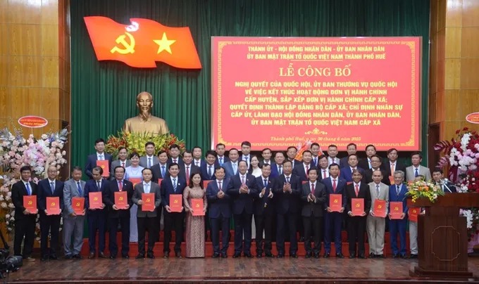 danh-sach-40-chu-tich-ubnd-xa-phuong-tp-hue